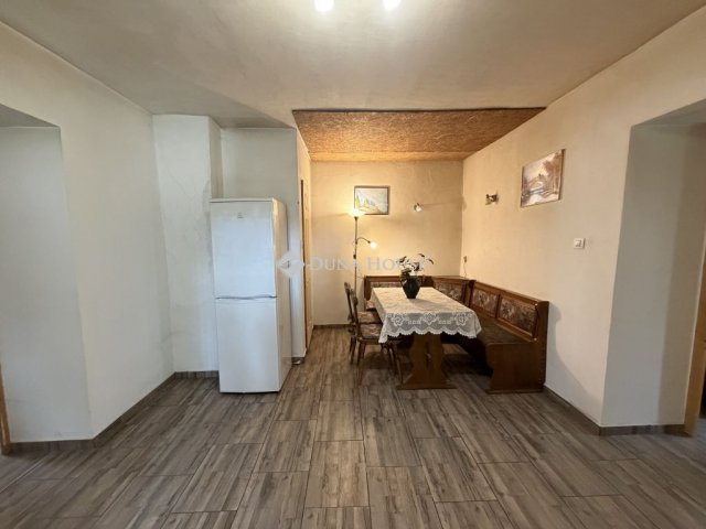 Eladó családi ház, Lébényben 32.99 M Ft, 2 szobás