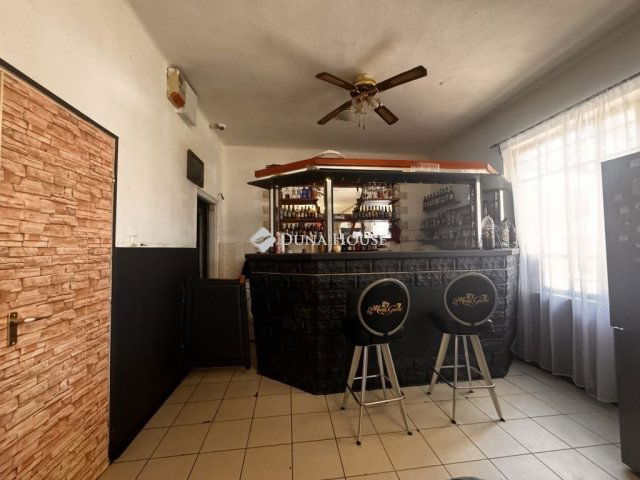 Eladó családi ház, Tóalmáson 52 M Ft, 3 szobás