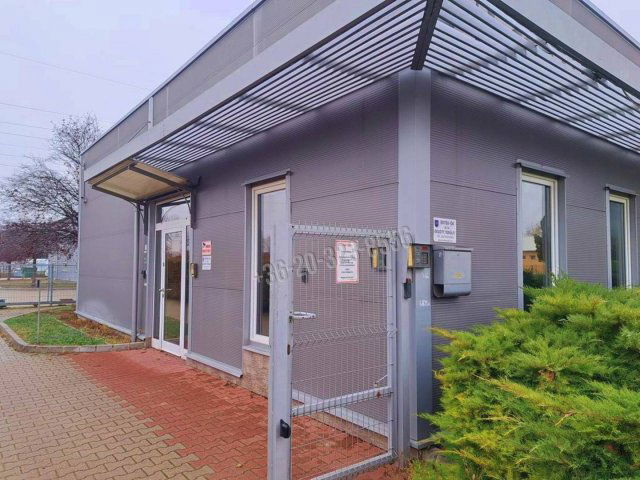 Eladó ipari ingatlan, Szigetszentmiklóson 820 M Ft