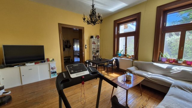 Eladó családi ház, Dunaharasztin 129.9 M Ft, 5 szobás