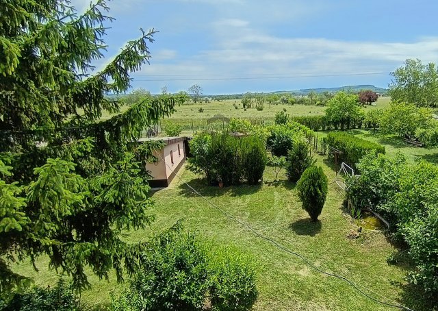 Eladó nyaraló, Balatonlelleén 67.8 M Ft, 4 szobás