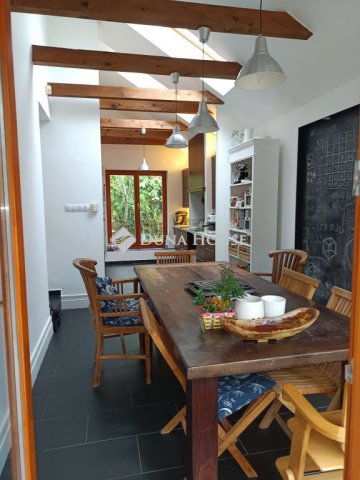 Eladó családi ház, Szentendrén, Napos sétányon 169 M Ft