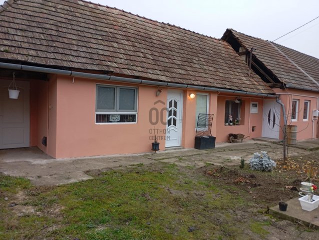 Eladó családi ház, Szekszárdon, Kisbödö utcában 18.5 M Ft