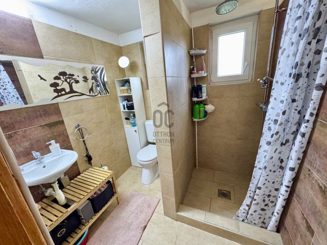 Eladó családi ház, Szigetszentmiklóson 80.9 M Ft, 4 szobás