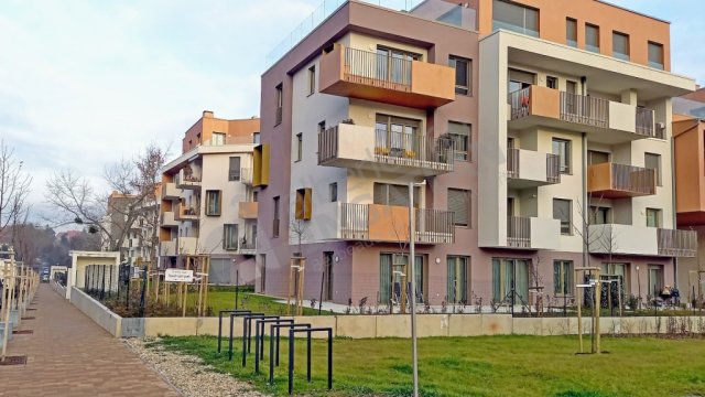 Kiadó téglalakás, albérlet, XI. kerületben, Pálinkás Antal utcában