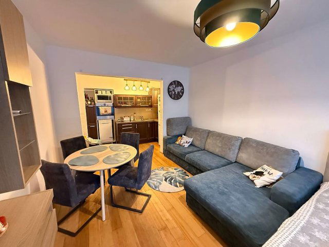 Eladó panellakás, Szentendrén 67.9 M Ft, 3 szobás