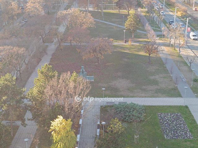 Eladó panellakás, Budapesten, XI. kerületben 76.5 M Ft