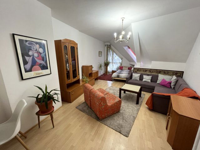 Kiadó téglalakás, albérlet, Kaposváron, Teleki utcában