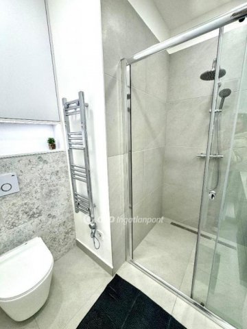 Eladó téglalakás, Budapesten, VII. kerületben 125 M Ft, 3 szobás