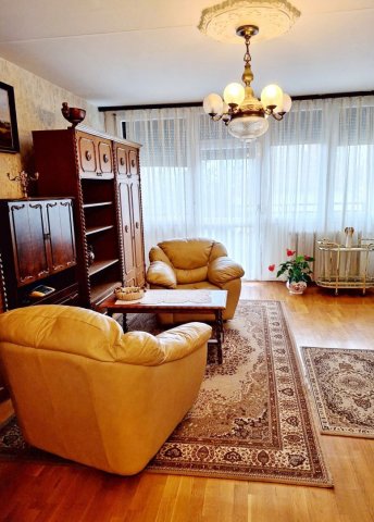 Kiadó panellakás, albérlet, Debrecenben 290 E Ft / hó, 4 szobás