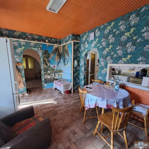 Eladó családi ház, Nyáregyházán 37.8 M Ft, 3+2 szobás