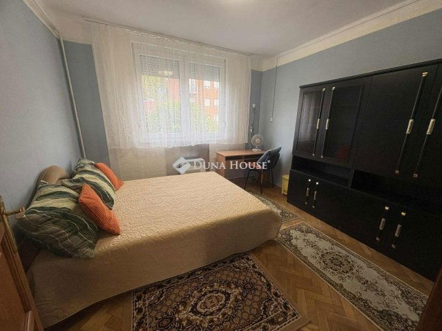 Kiadó téglalakás, albérlet, Debrecenben 200 E Ft / hó, 2 szobás