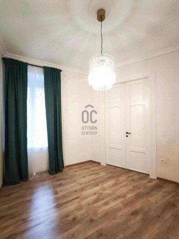 Eladó téglalakás, Budapesten, VI. kerületben 105 M Ft, 3 szobás