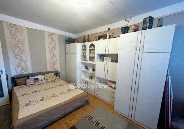 Eladó panellakás, Miskolcon 25.4 M Ft, 2 szobás