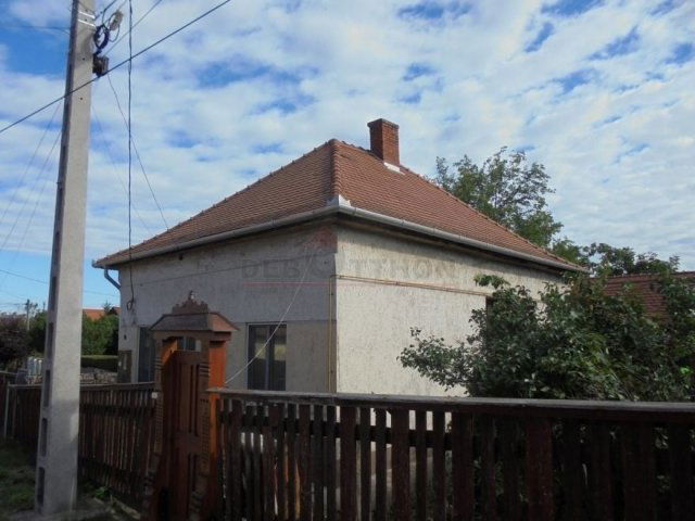 Eladó telek, Debrecenben 120 M Ft / költözzbe.hu