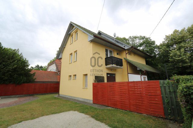 Eladó családi ház, Siófokon 389 M Ft, 5 szobás