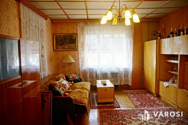 Eladó családi ház, Örkényen 41.9 M Ft, 5 szobás