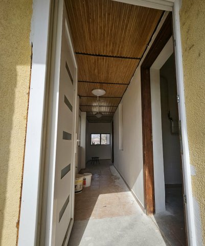 Eladó családi ház, Kunszentmiklóson 39.9 M Ft, 3 szobás