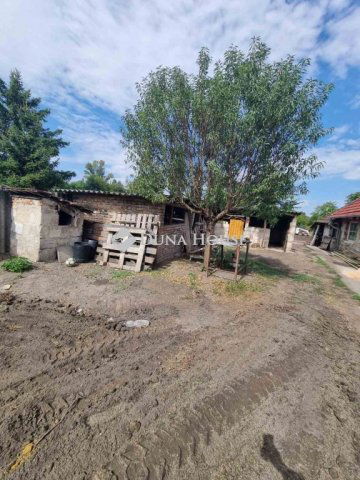 Eladó családi ház, Tárnokon 65 M Ft, 5 szobás