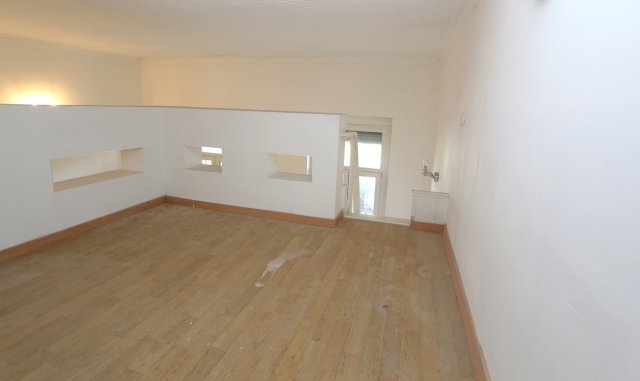 Eladó téglalakás, Budapesten, VIII. kerületben 65 M Ft, 2 szobás