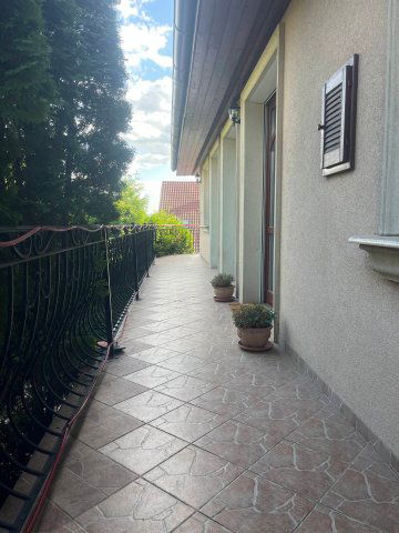 Eladó családi ház, Miskolcon 165 M Ft, 6 szobás