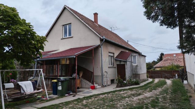 Eladó családi ház, Pilisen 87 M Ft, 5+1 szobás