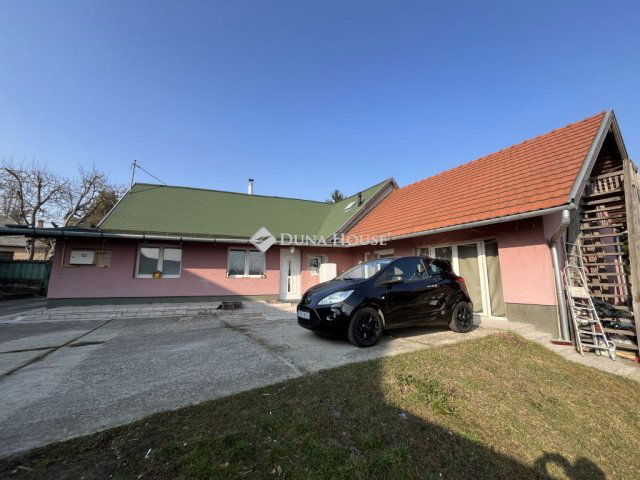 Eladó téglalakás, Biatorbágyon 51.9 M Ft, 2 szobás