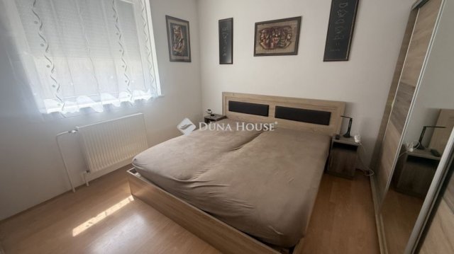 Eladó családi ház, Bükön 87.5 M Ft, 7 szobás