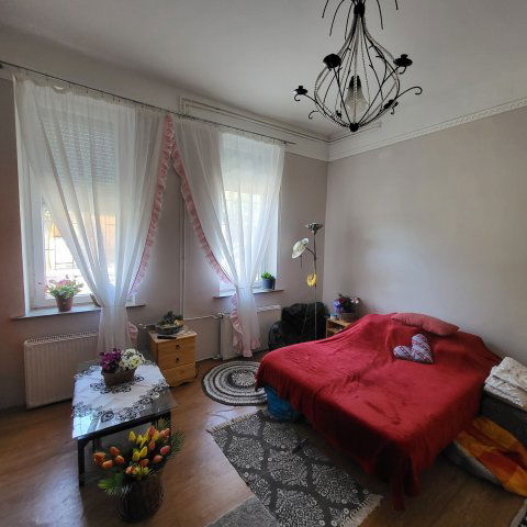 Eladó téglalakás, Budapesten, XX. kerületben, János utcában