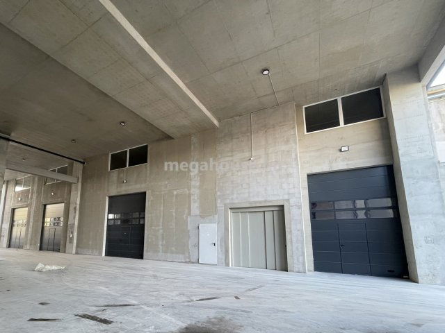 Kiadó ipari ingatlan, Budapesten, XXII. kerületben 3218 E Ft / hó