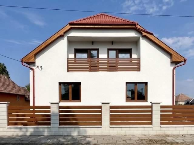 Eladó családi ház, Nagykátán 90 M Ft, 5 szobás