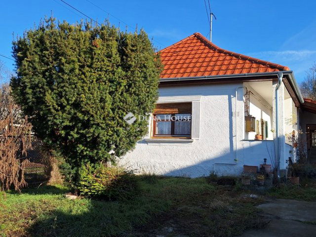 Eladó családi ház, Alcsútdobozon 44.9 M Ft, 2 szobás