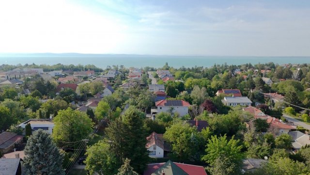 Eladó családi ház, Siófokon 99.8 M Ft, 5 szobás
