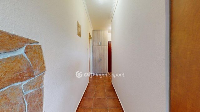 Eladó panellakás, Nyíregyházán 40.9 M Ft, 2 szobás