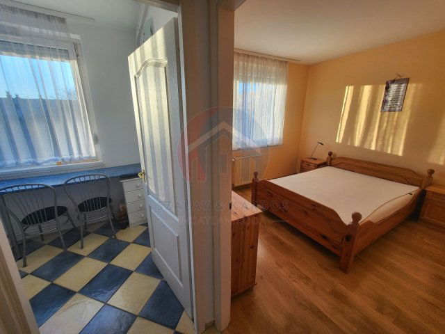 Kiadó panellakás, albérlet, Sopronban 200 E Ft / hó, 2 szobás