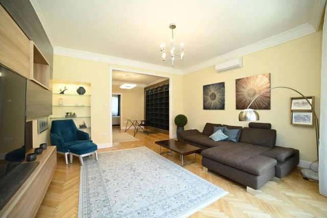 Kiadó téglalakás, albérlet, Budapesten, V. kerületben, 2 szobás