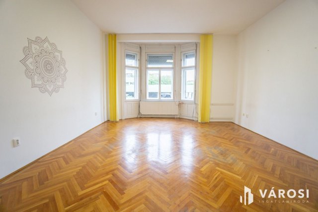 Eladó téglalakás, Győrött 81.99 M Ft, 2+1 szobás