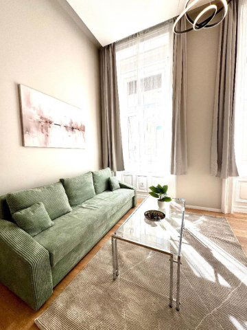 Eladó téglalakás, Budapesten, VII. kerületben 125 M Ft, 3 szobás