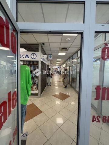 Eladó üzlethelyiség, Budapesten, II. kerületben 60 M Ft