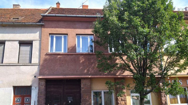 Eladó téglalakás, Szombathelyen, Thököly Imre utcában 79.9 M Ft