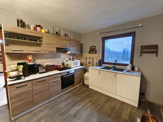 Eladó családi ház, Dunaföldváron 33.9 M Ft, 4 szobás