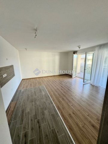 Eladó téglalakás, Budapesten, XIV. kerületben, Szugló utcában