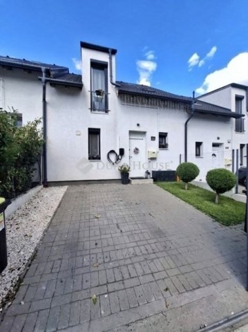 Eladó sorház, Fóton 130.99 M Ft, 4 szobás / költözzbe.hu