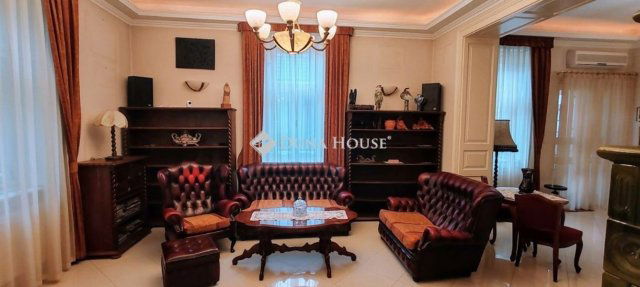 Eladó családi ház, Kecskeméten 149.9 M Ft, 6 szobás