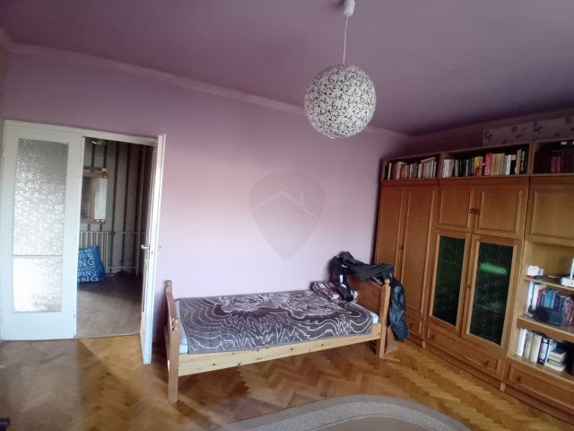 Eladó családi ház, Heréden 53 M Ft, 5 szobás