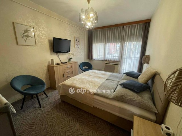 Eladó téglalakás, Egerben 62 M Ft, 3 szobás