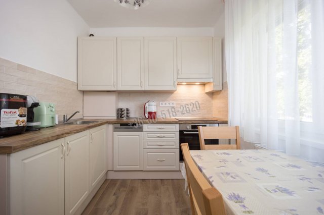 Eladó téglalakás, Diósjenőn 45.9 M Ft, 3 szobás