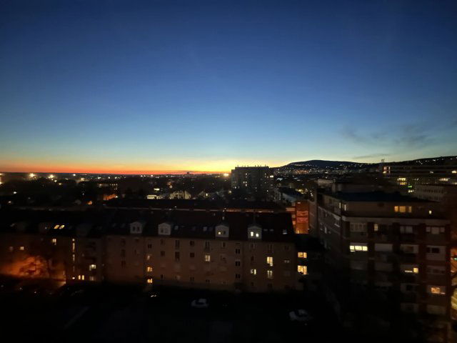 Eladó panellakás, Pécsett, Király utcában 59.99 M Ft, 2 szobás