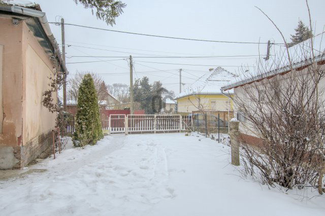 Eladó családi ház, Tápiószelén 37.9 M Ft, 2 szobás