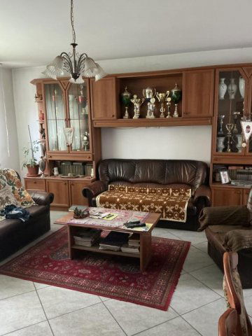 Eladó családi ház, Budapesten, XVI. kerületben 165 M Ft